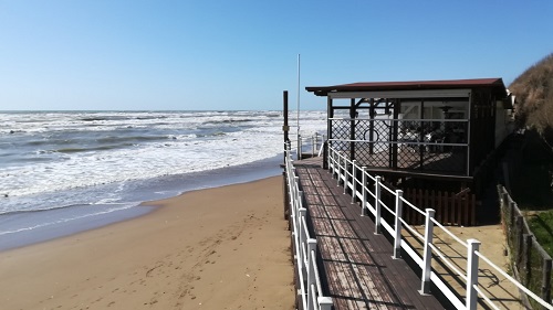 🌿 Vacanze a Sabaudia: natura, mare e relax nel cuore del Parco del Circeo